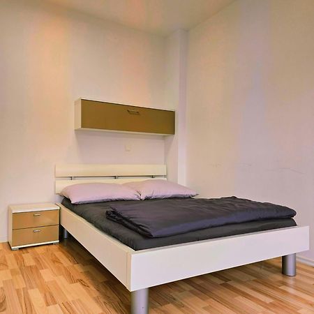 B&R Apartment In Fürth Esterno foto